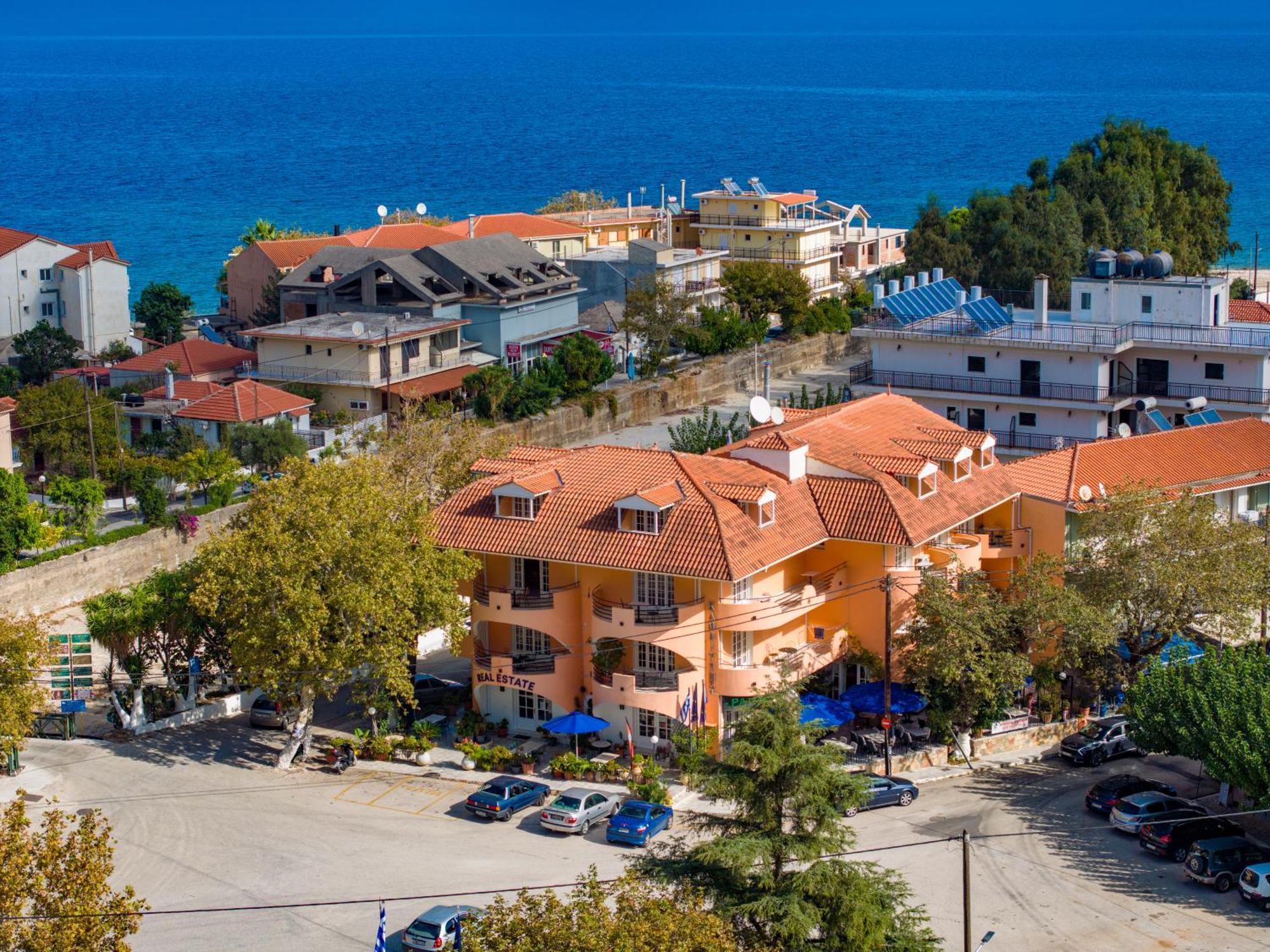 Hotel apartamentowy Odysseus Palace Poros (Kefalonia)
