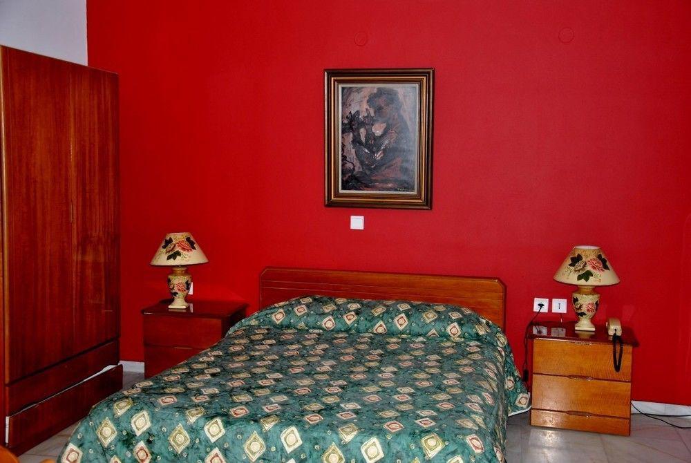 Odysseus Palace 4* Poros (Kefalonia)